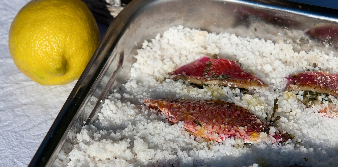 Filets de rouget au gros sel